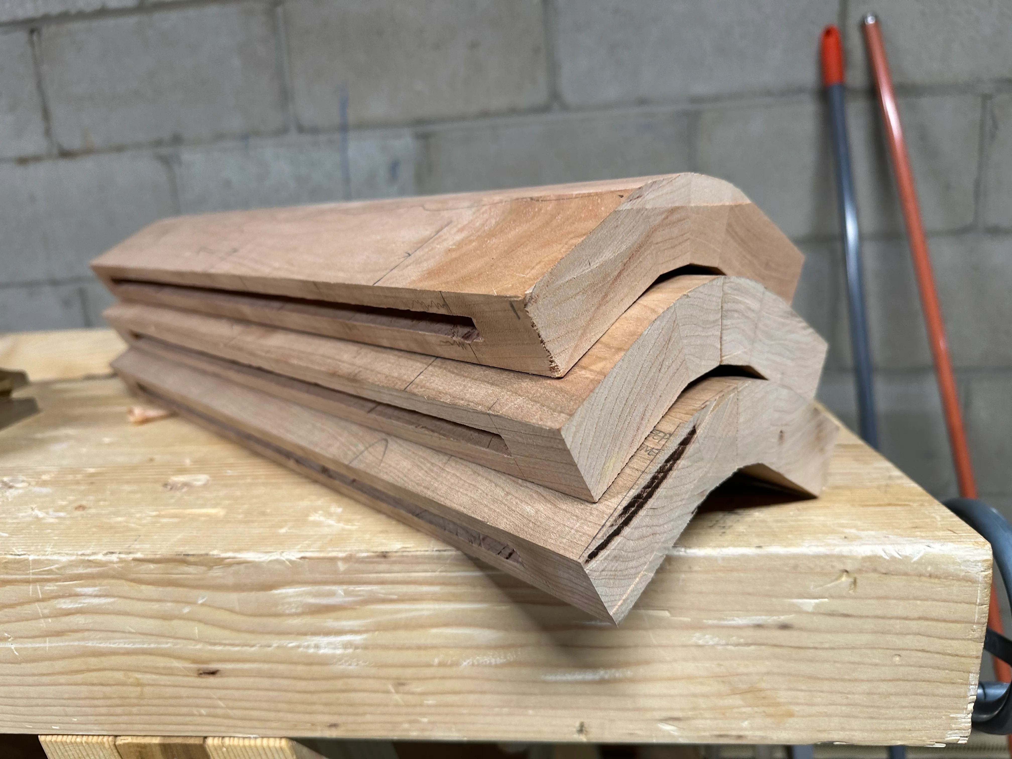 Stack of curved cherry connector pieces