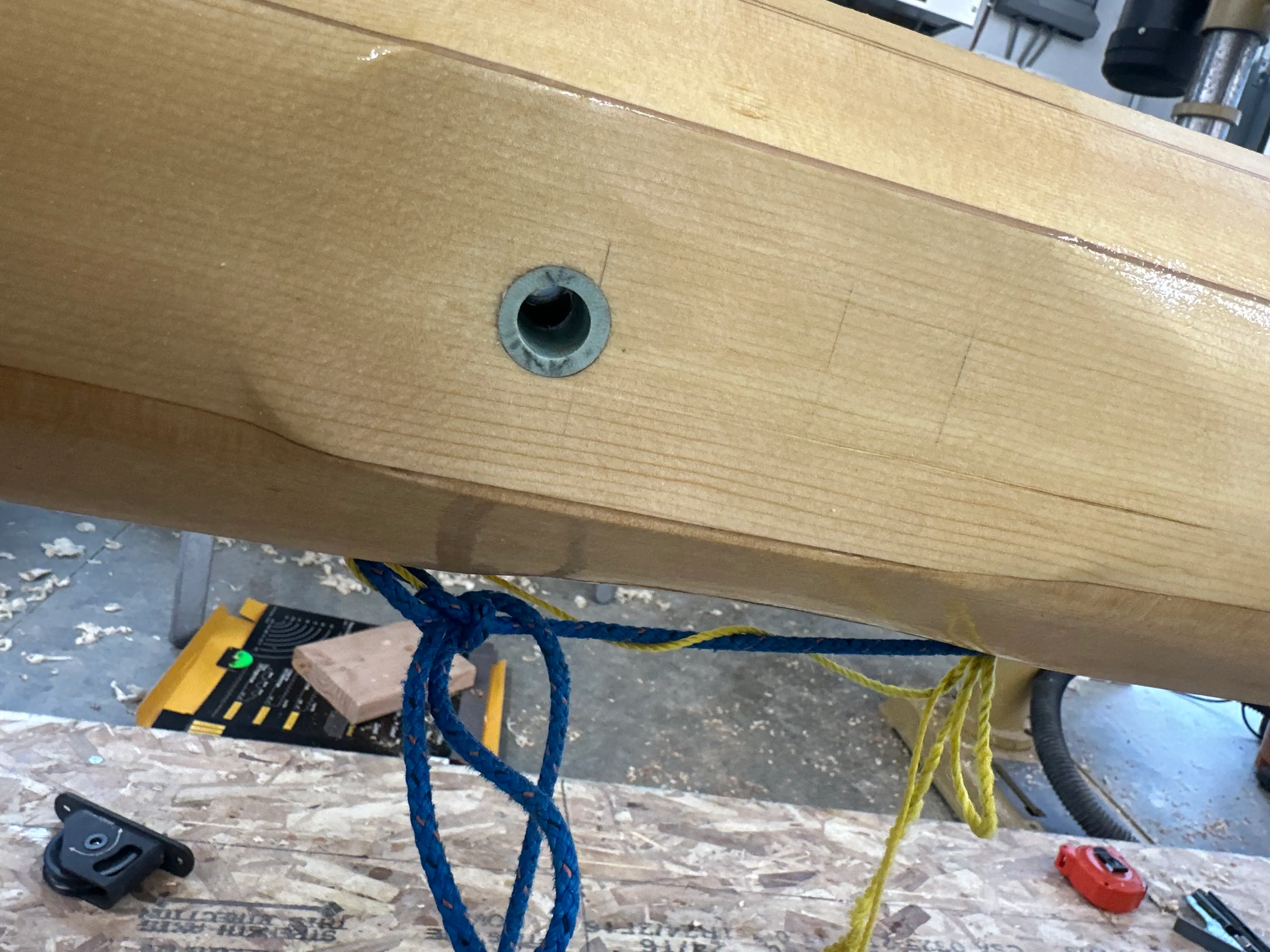 G10 fiberglass tube epoxied into mast for shroud termination