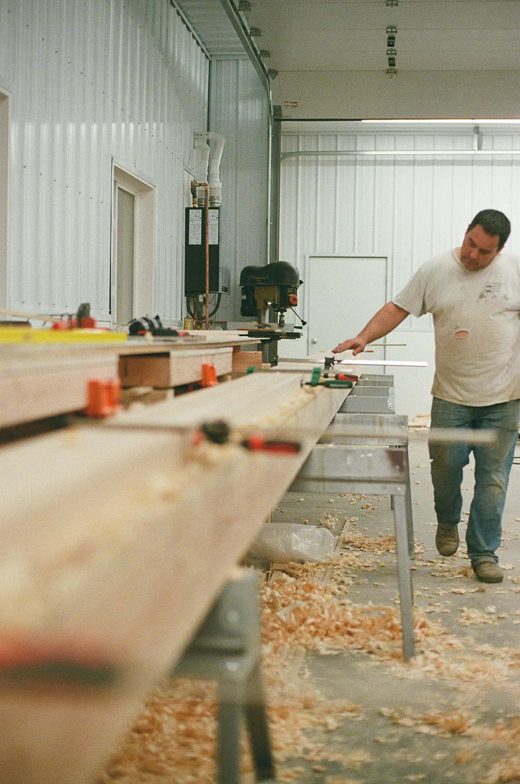Cutting the taper into mast staves with hand planes